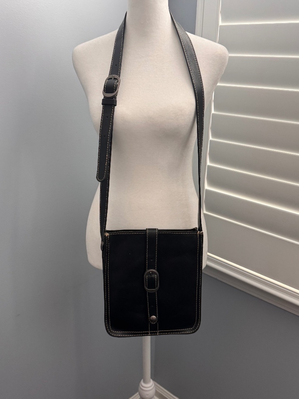 Patricia Nash Venezia Leather Crossbody Bag